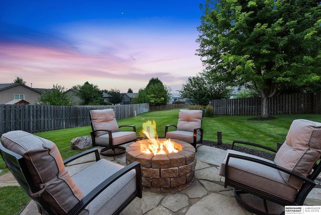 6627 N 149 Avenue, Omaha, NE 68116