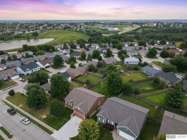 6627 N 149 Avenue, Omaha, NE 68116