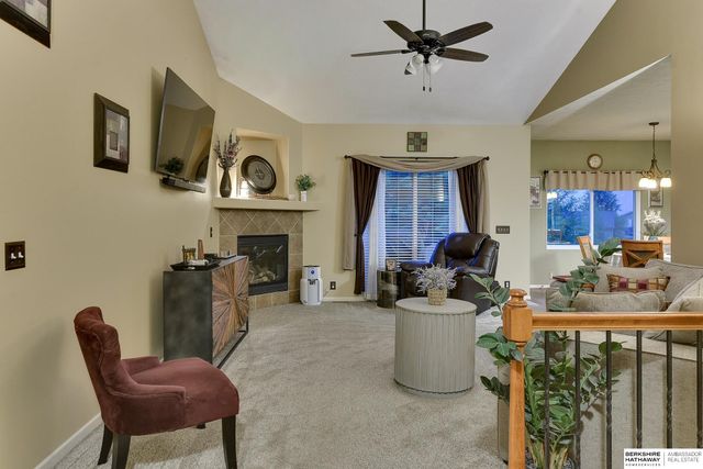 6627 N 149 Avenue, Omaha, NE 68116