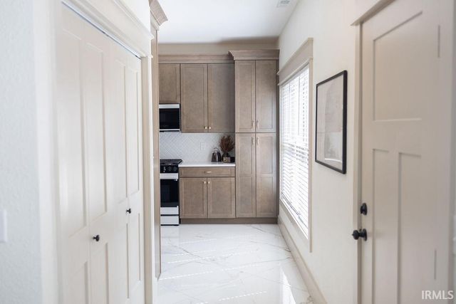 1122 S Fess Avenue, Bloomington, IN 47401