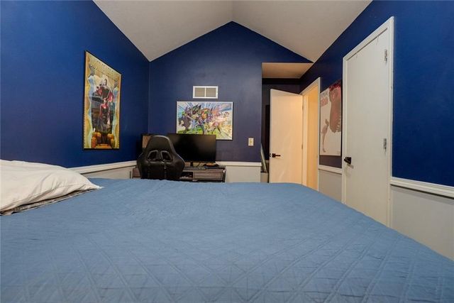 304 W Calico Drive, Raymore, MO 64083