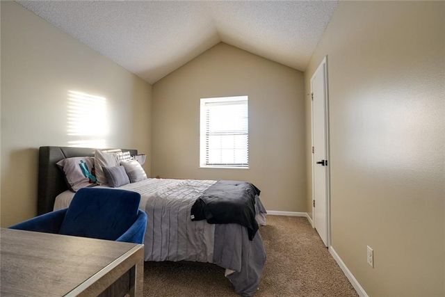 304 W Calico Drive, Raymore, MO 64083