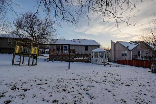 304 W Calico Drive, Raymore, MO 64083