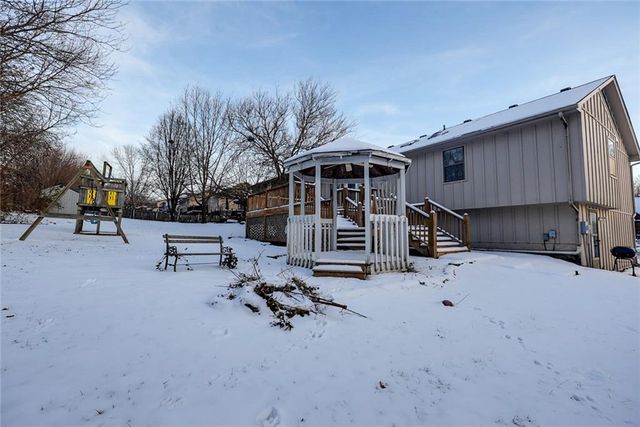 304 W Calico Drive, Raymore, MO 64083