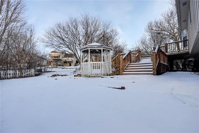 304 W Calico Drive, Raymore, MO 64083