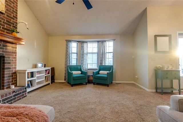 304 W Calico Drive, Raymore, MO 64083