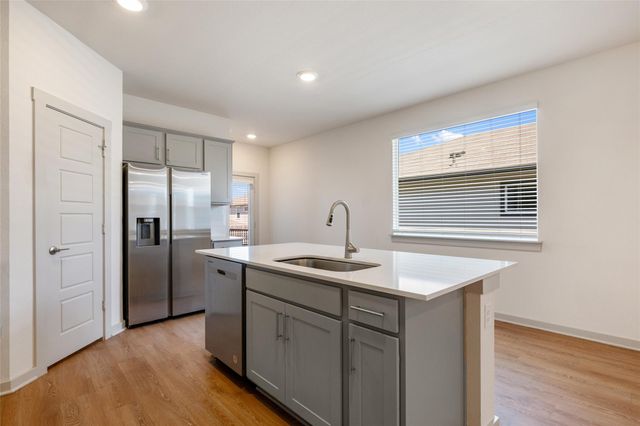 336 FAIRFAX Ave, San Marcos, TX 78666