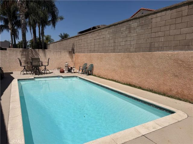 1529 E Hazeltine Street, Ontario, CA 91761