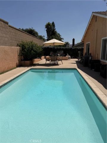 1529 E Hazeltine Street, Ontario, CA 91761