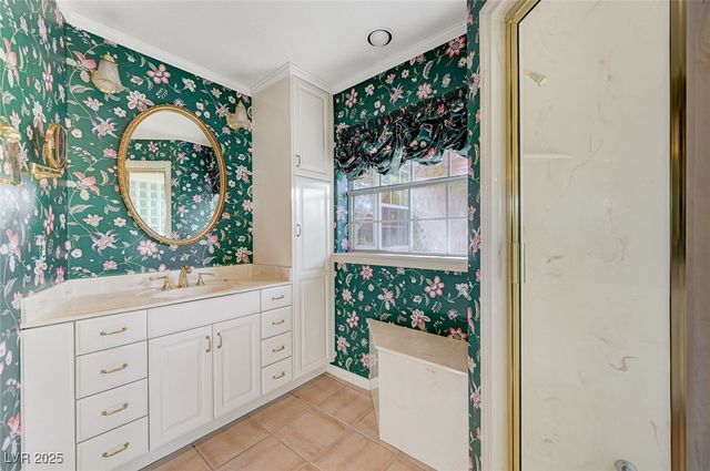 3753 Mountcrest Drive, Las Vegas, NV 89121