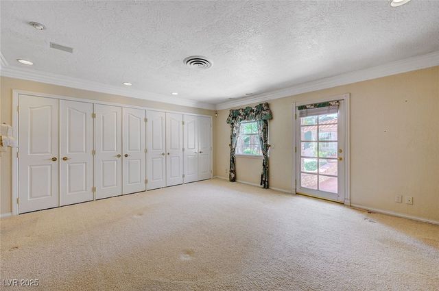 3753 Mountcrest Drive, Las Vegas, NV 89121