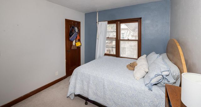 623 S 6th Street S, Moorhead, MN 56560