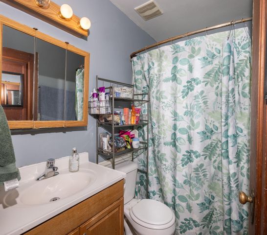 623 S 6th Street S, Moorhead, MN 56560