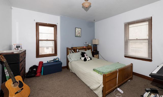 623 S 6th Street S, Moorhead, MN 56560