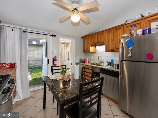 134 S SUSSEX ST, Gloucester City, NJ 08030