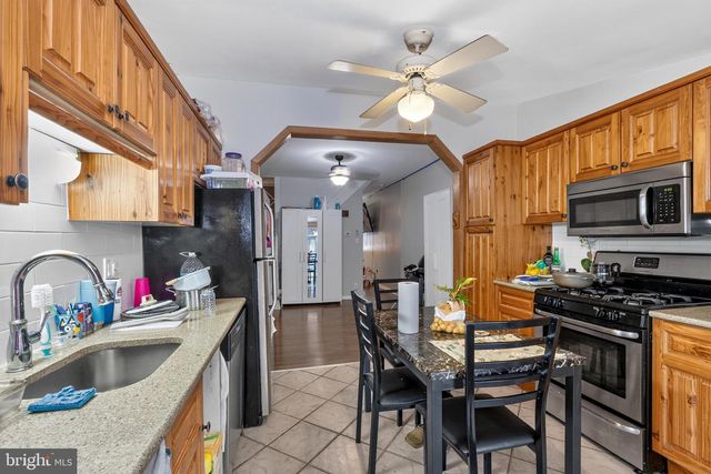 134 S SUSSEX ST, Gloucester City, NJ 08030