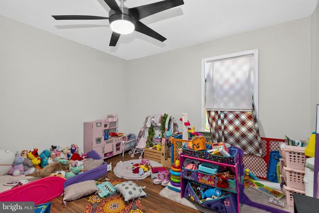 134 S SUSSEX ST, Gloucester City, NJ 08030