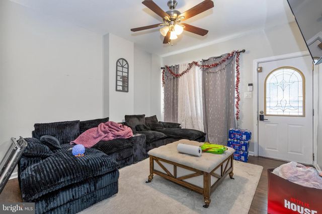 134 S SUSSEX ST, Gloucester City, NJ 08030