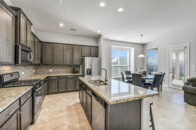 29534 Whitebrush Trace Drive, Spring, TX 77386