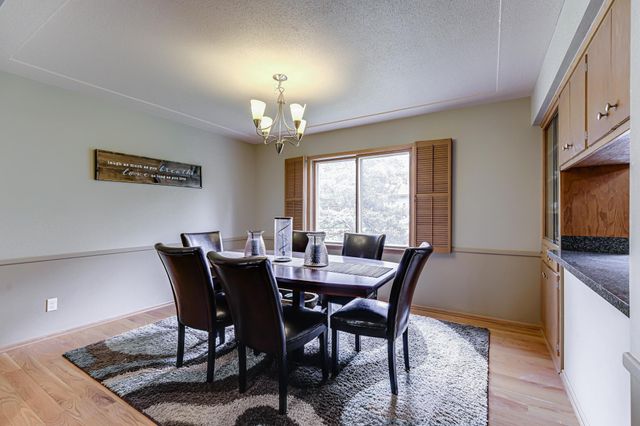 1525 Saint Croix Circle, Golden Valley, MN 55422