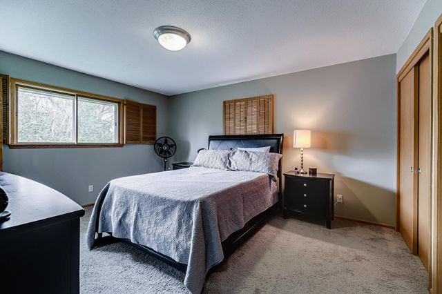 1525 Saint Croix Circle, Golden Valley, MN 55422