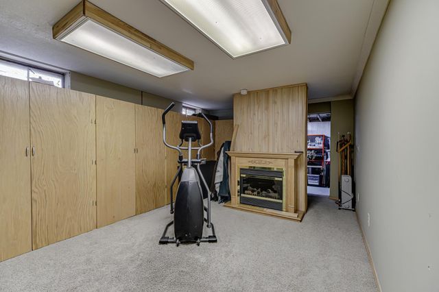 1525 Saint Croix Circle, Golden Valley, MN 55422