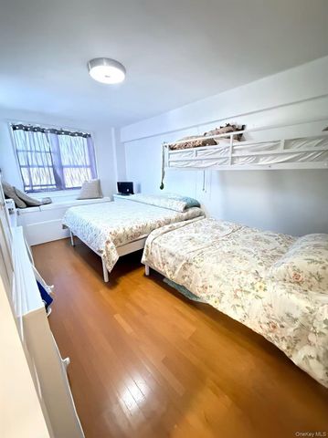 63-45 Saunders Street 5J, Rego Park, NY 11374