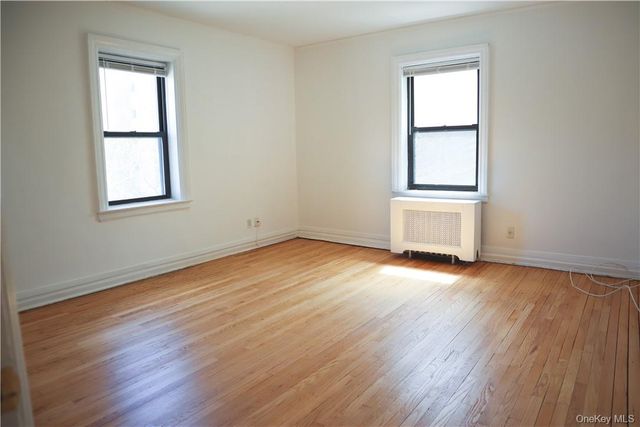 42 Barker Avenue 4C, White Plains, NY 10601