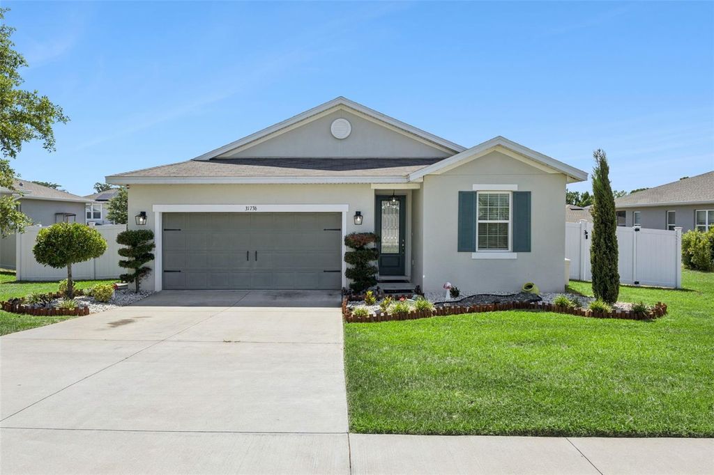 31736 BROADWATER AVENUE, Leesburg, FL 34748