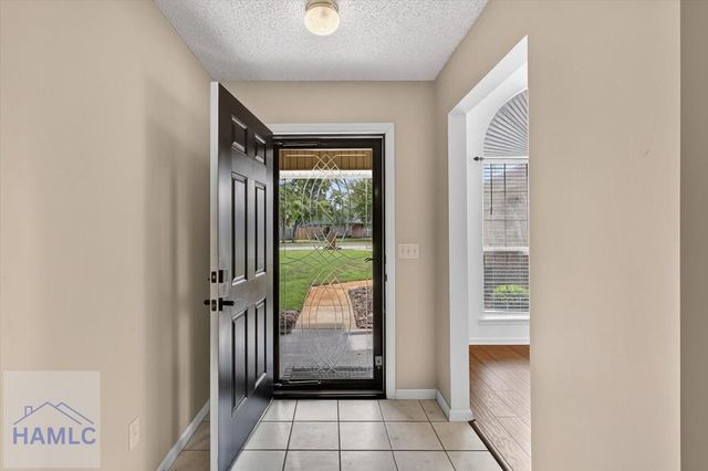 333 Clairemore Circle, Hinesville, GA 31313