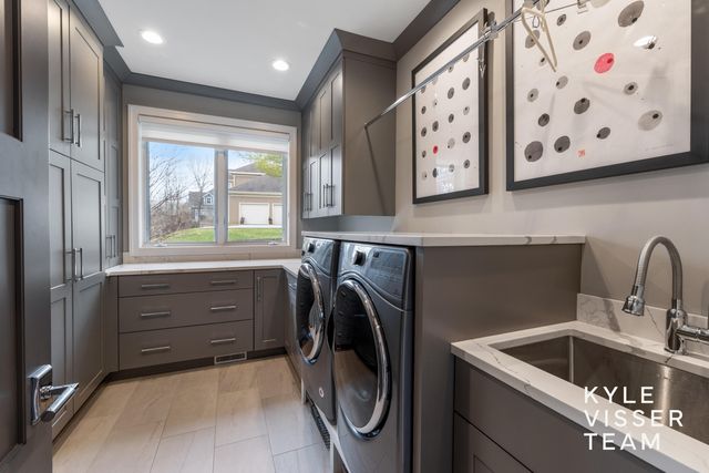 1798 Flowers Mill Drive NE, Grand Rapids, MI 49525