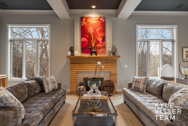 1798 Flowers Mill Drive NE, Grand Rapids, MI 49525