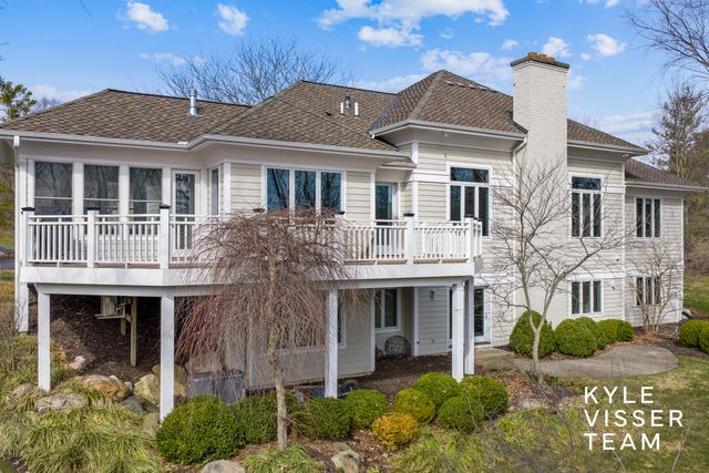 1798 Flowers Mill Drive NE, Grand Rapids, MI 49525