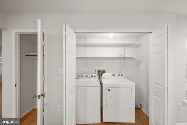 2 REGENCY DR, Stafford, VA 22554