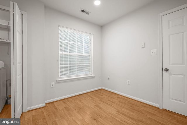 2 REGENCY DR, Stafford, VA 22554