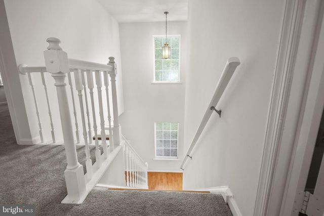 2 REGENCY DR, Stafford, VA 22554