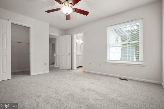 2 REGENCY DR, Stafford, VA 22554