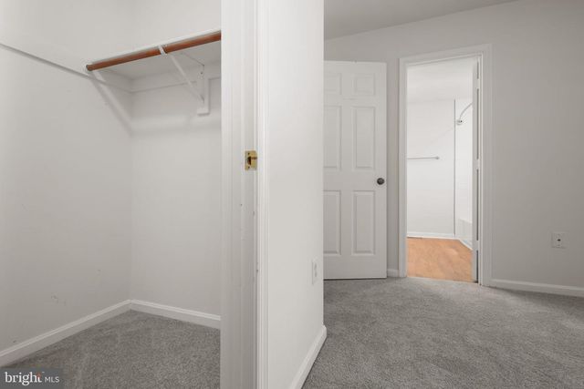 2 REGENCY DR, Stafford, VA 22554
