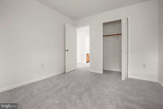 2 REGENCY DR, Stafford, VA 22554