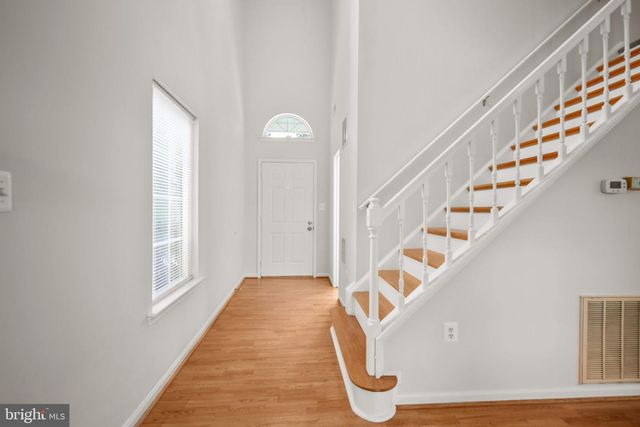2 REGENCY DR, Stafford, VA 22554