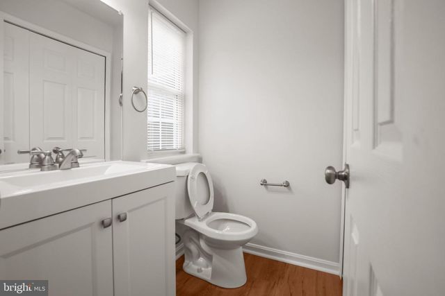 2 REGENCY DR, Stafford, VA 22554