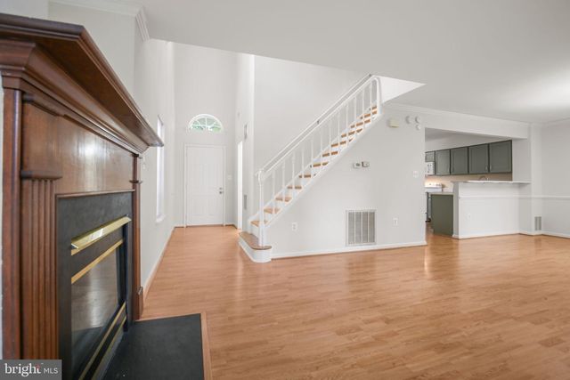 2 REGENCY DR, Stafford, VA 22554