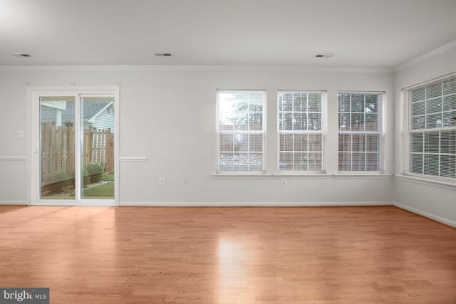 2 REGENCY DR, Stafford, VA 22554