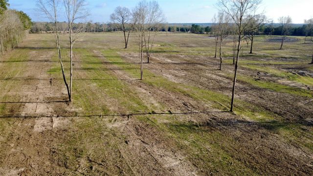 693 County Road 4700, Kennard, TX 75847