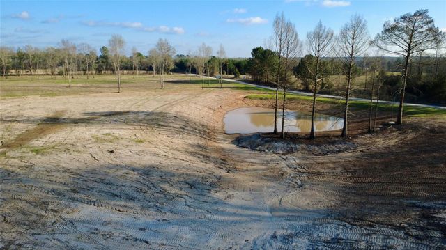 693 County Road 4700, Kennard, TX 75847