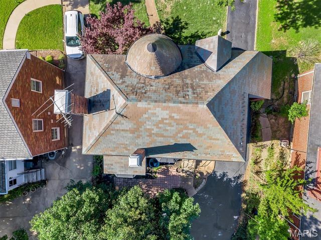 7312 Ravinia Drive, St Louis, MO 63121