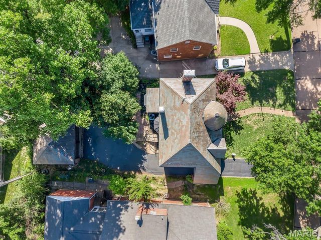 7312 Ravinia Drive, St Louis, MO 63121