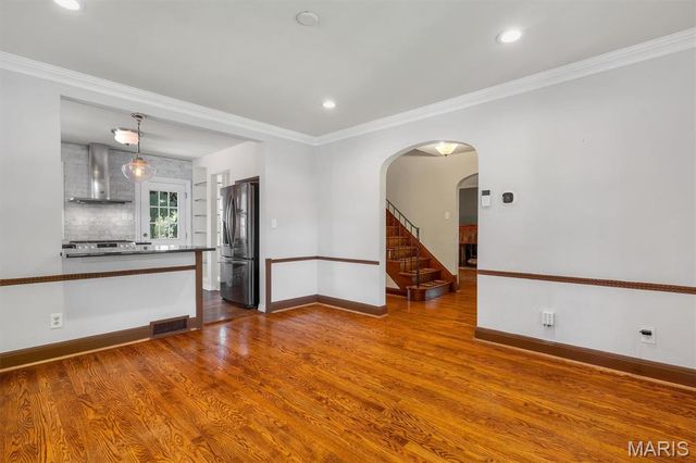 7312 Ravinia Drive, St Louis, MO 63121