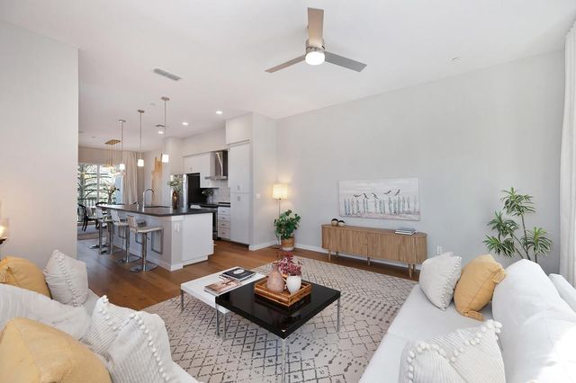 3348 S St, Sacramento, CA 95816