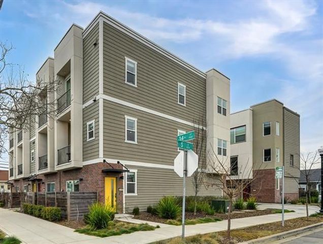 3348 S St, Sacramento, CA 95816